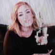 Adele deixou um vídeo de agradecimento e faturou também as categorias de 'Melhor Artista Feminina', 'Melhor Álbum', 'Canção mais Vendida' e 'Melhor Artista da Billboard 200'