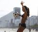 Paula Morais mostra que, assim como Ronaldo, é boa de bola