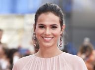 Fofura sem tamanho! Marquezine brinca com filha de amiga em piscina: 'Princesas'