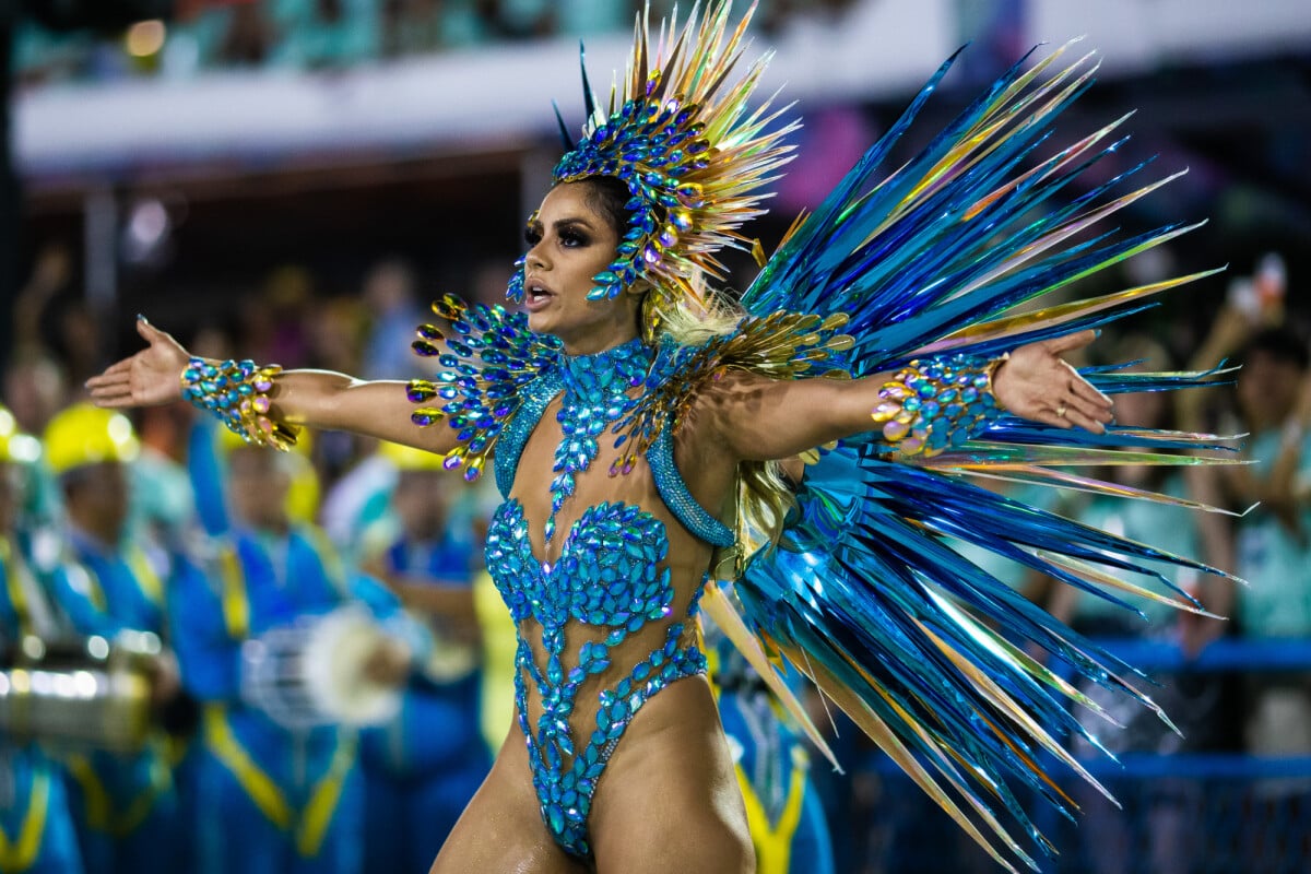 Foto Lexa Estreou Como Rainha De Bateria Da Unidos Da Tijuca No