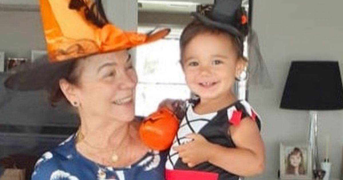 Filha de Ticiane Pinheiro chama ateno por semelhana com a av em foto. Compare!