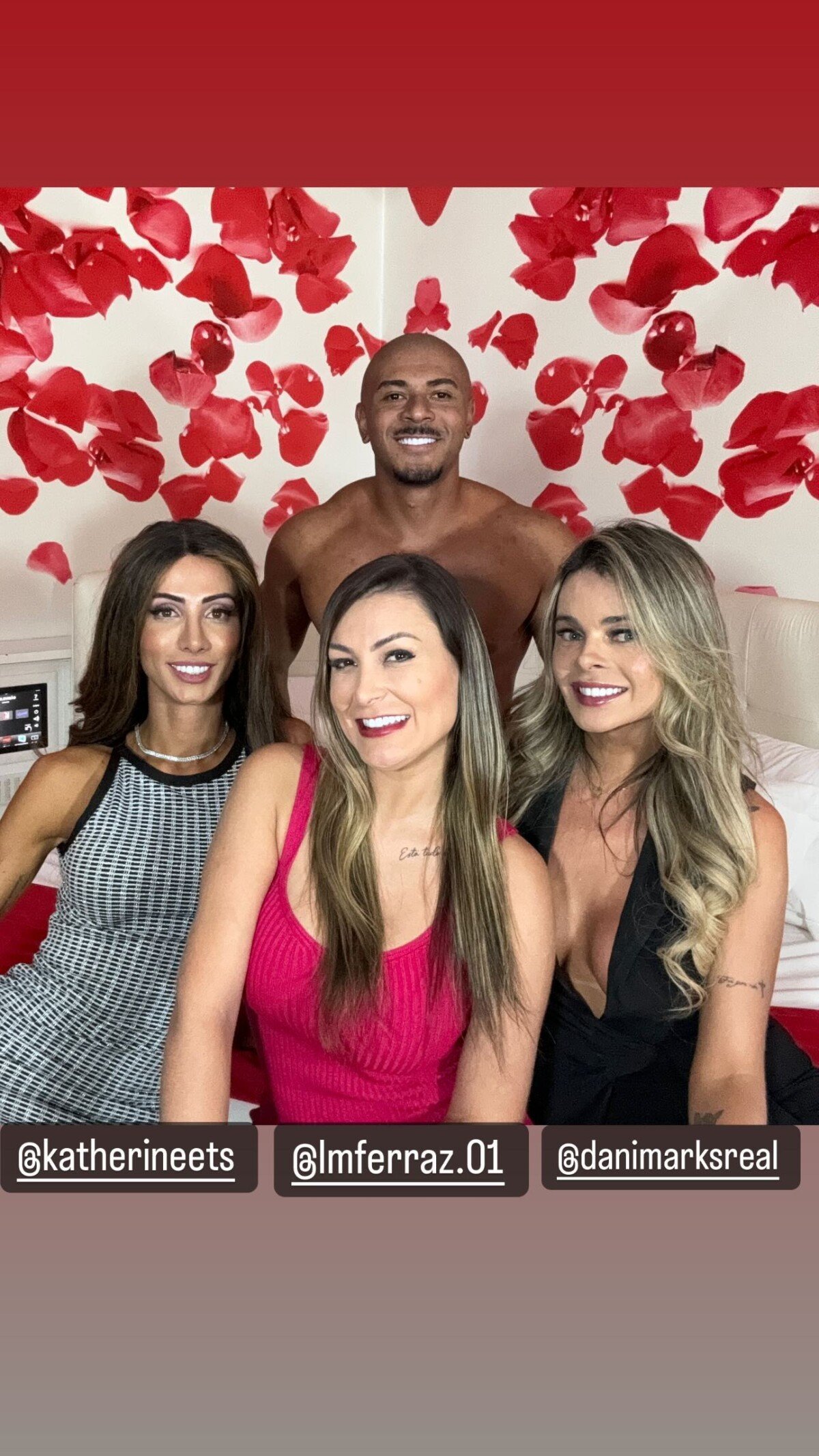 Foto Andressa Urach Convocou As Produtoras De Conte Do Adulto Daniela