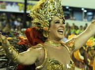 Claudia Raia mostra animação no desfile da Beija-Flor: 'Feliz e emocionada'