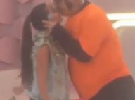 Anitta ganha beijo de Lucas Lucco no nariz em gravação do Programa da Eliana
