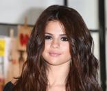 Selena Gomez, ex-namorada de Justin Bieber, afirmou que está curtindo a solteirice