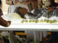 Isis Valverde fica quatro horas num caixão em funeral da personagem Sereia