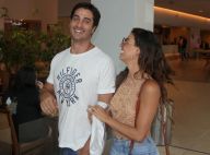 Isis Valverde passeia por shopping do Rio ao lado do namorado, André Resende