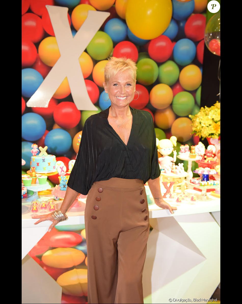 Xuxa Meneghel relembrou frases antigas e aprovou memes na web