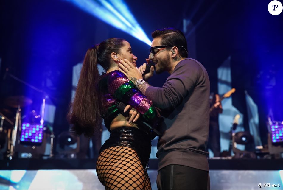 Anitta e Maluma se apresentaram no Rio de Janeiro com direito a selinho no palco