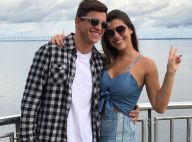 Ex-BBB Manoel, em Manaus, posta foto com mãe de Vivian e a elogia: 'Maravilhosa'