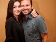 Marina Moschen e o namorado prestigiam pré-estreia de filme com Isis Valverde