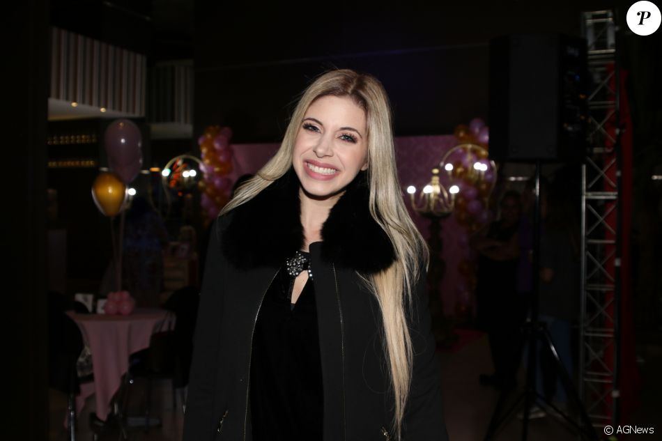 A apresentadora Danny Pink afastou rumores de romance com ex-BBB Marcos