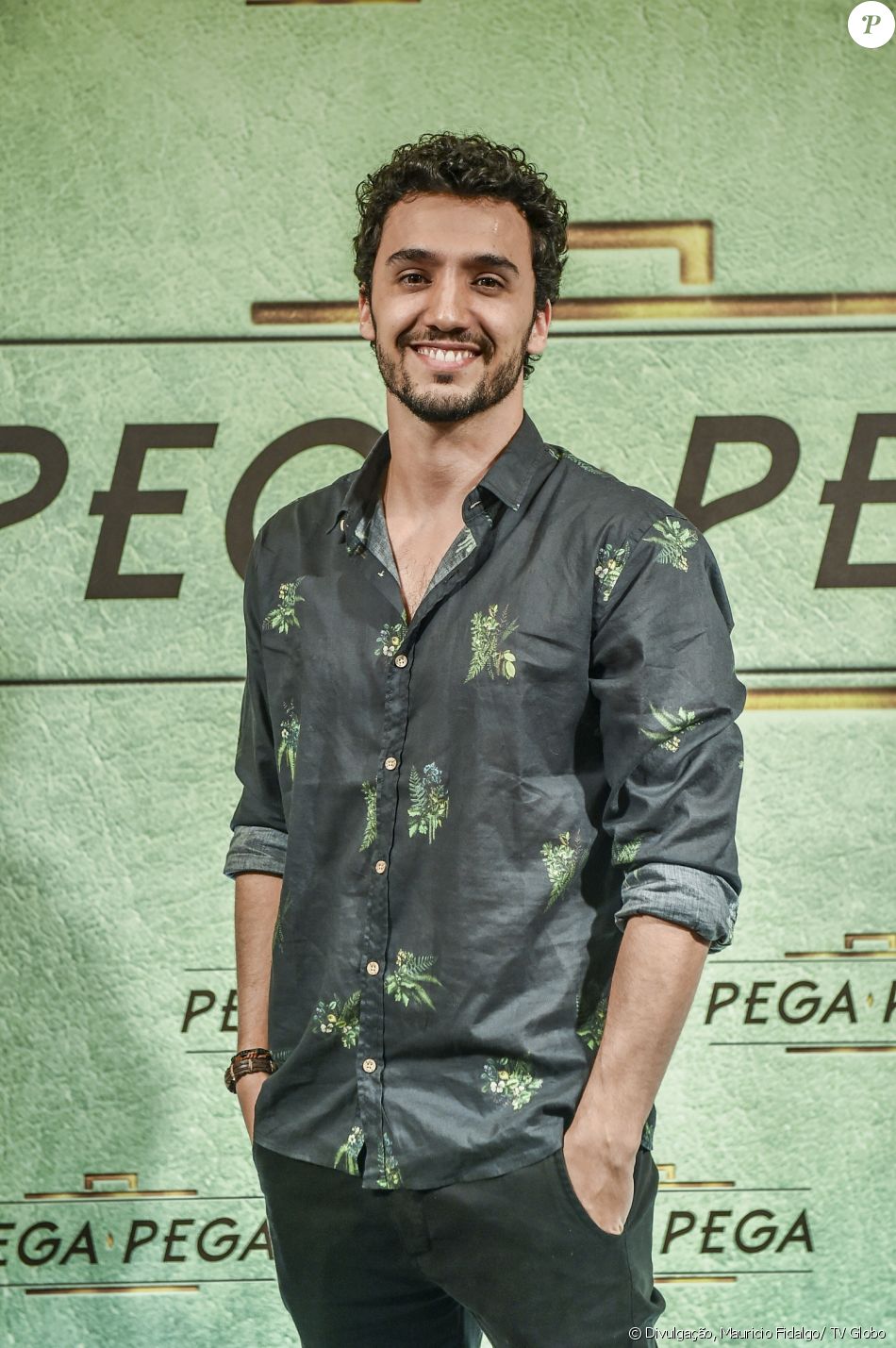 Pedro Cassiano é Xavier, na novela 'Pega Pega'
