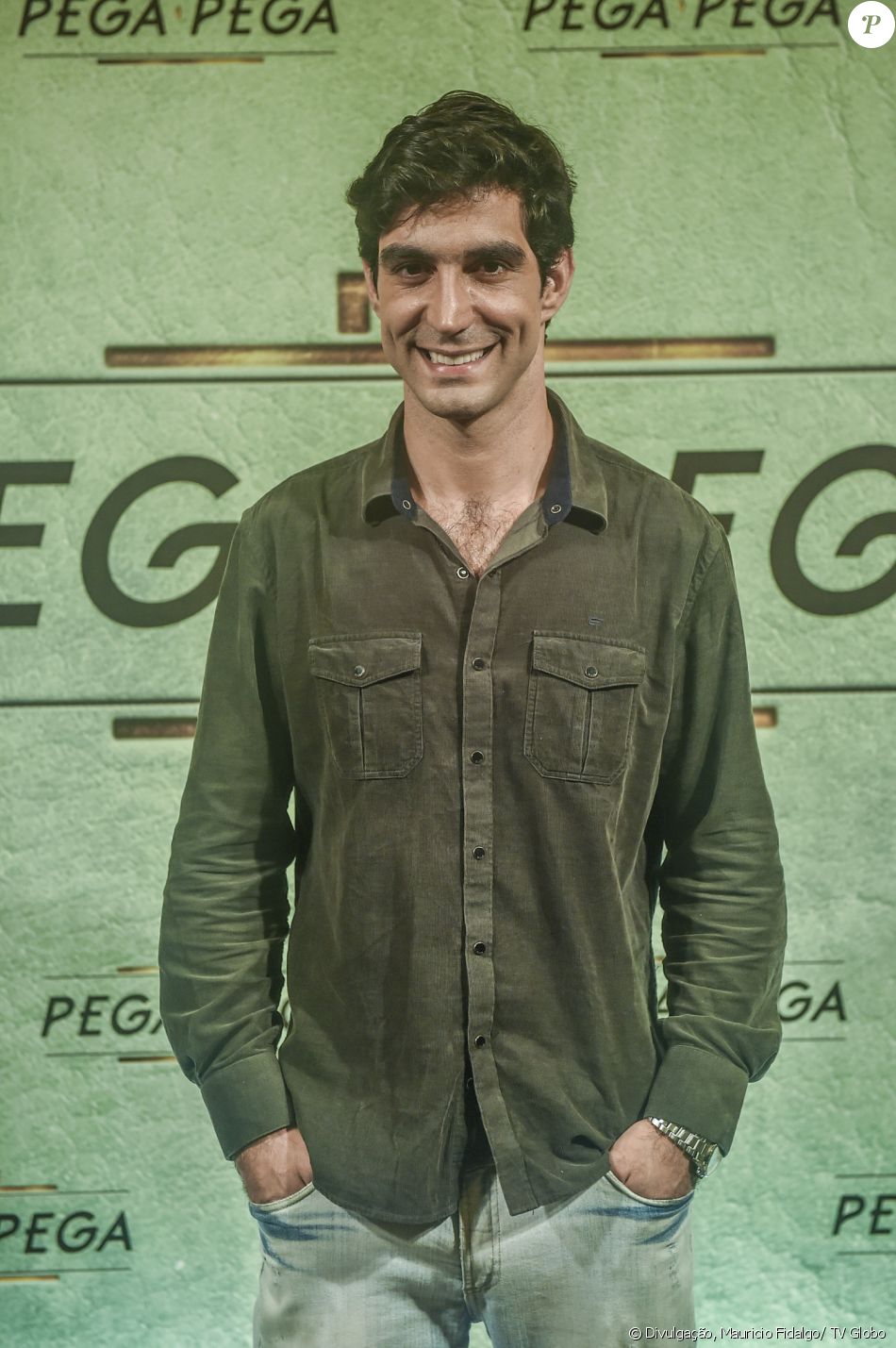 Rodrigo Mathias é Murilo, na novela 'Pega Pega'