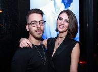Mulher de Junior Lima, Monica Benini exibe barriga de grávida em foto na web