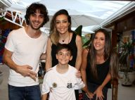 Fiuk comemora aniversário de 9 anos do irmão caçula, Záion, ao lado das irmãs