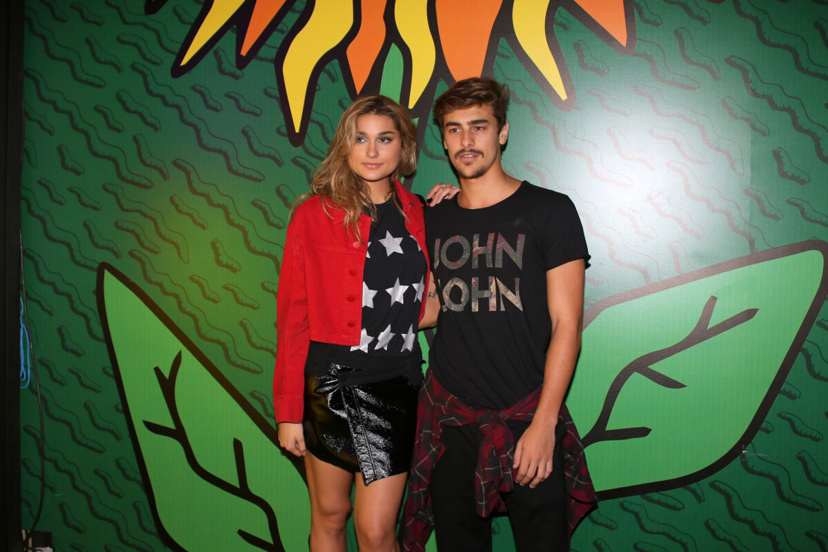 Foto Sasha Meneghel E Bruno Montaleone Assumiram O Namoro No Final Do