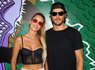 Yasmin Brunet aposta em look com top lingerie para festival Lollapalooza, em SP