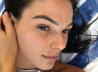 Isis Valverde abre mão de maquiagem e exibe beleza natural: 'Só amor'. Foto!