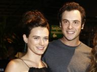 Sergio Guizé comemora 38 anos em festa com Bianca Bin e amigos: 'Que noite!'