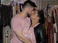 Preta Gil ganha beijo do marido, Rodrigo Godoy, ao realizar bazar em SP. Fotos!