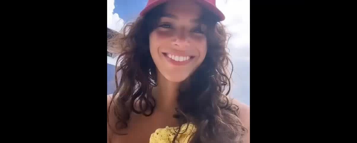 Vídeo Bruna Marquezine filma reação de Manu Gavassi ao perder celular