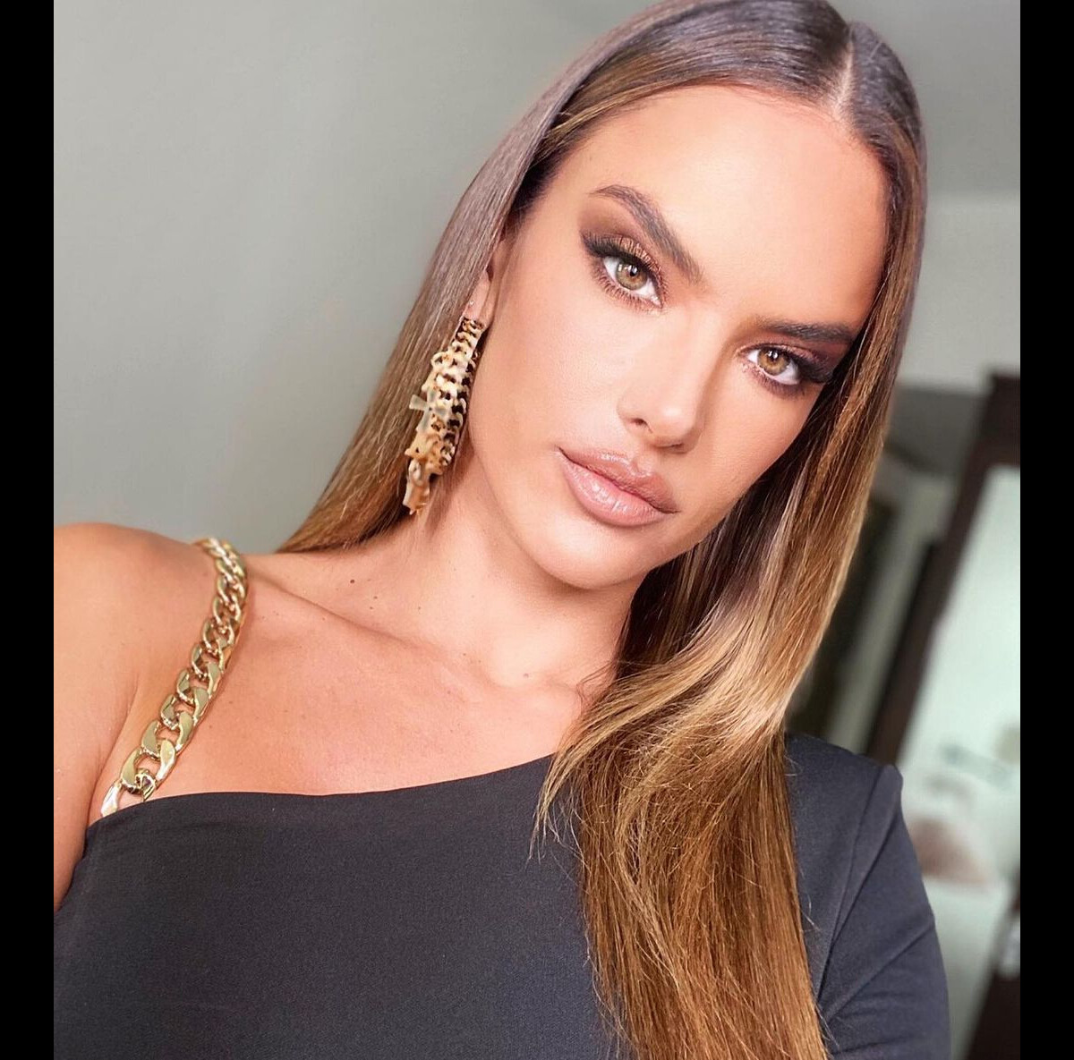 Foto Alessandra Ambrosio N O Esconde Seus Namoros Nas Redes Sociais