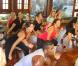 Ivete Sangalo e Glenda Kozlowski ensaiam passos em aula de zumba