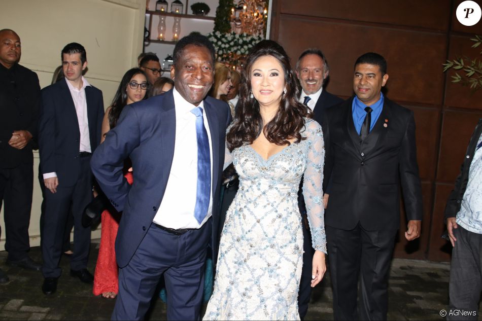 Pelé se casou com a empresária Marcia Cibele Aoki, na noite de sábado, 9 de julho de 2016