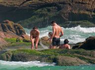 Cauã Reymond vai à praia com namorada, Mariana Goldfarb, e a filha, Sofia. Fotos