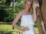 Ana Hickmann posa para campanha de joias nos jardins de sua casa em Itu