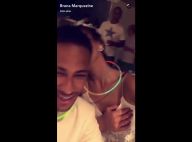 Bruna Marquezine e Neymar aparecem abraçados em foto de casais. Veja!
