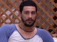 'BBB17': Daniel descobre que Roberta é a fim dele e reação vira meme. 'Atônito!'