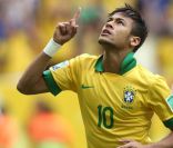 Neymar volta para Granja Comary e assistirá ao jogo da Seleção em Brasília