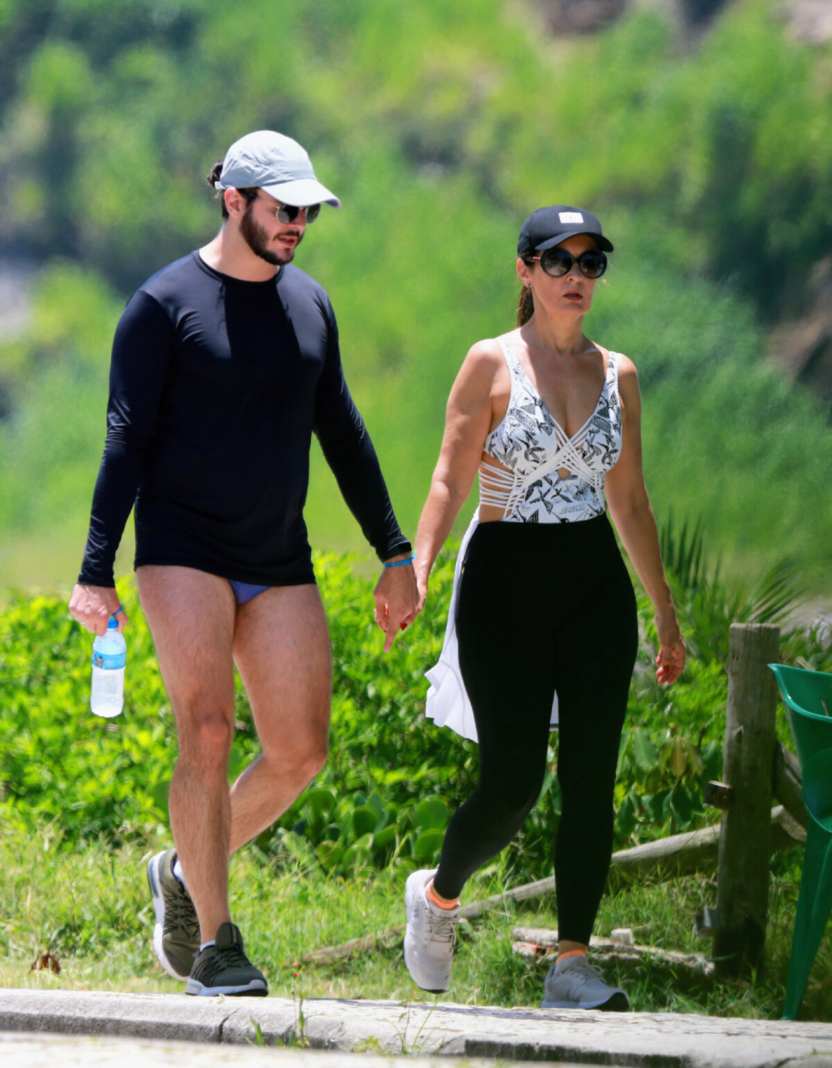 Foto Fátima Bernardes e o namorado Túlio Gadêlha estão de férias no