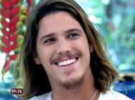 Romulo Neto afirma que vai investir no seu lado cantor: 'Tesão por música'