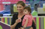 Grazi Massafera escolhe Backyardigans para 1 ano de Sofia: 'Tudo rosinha'