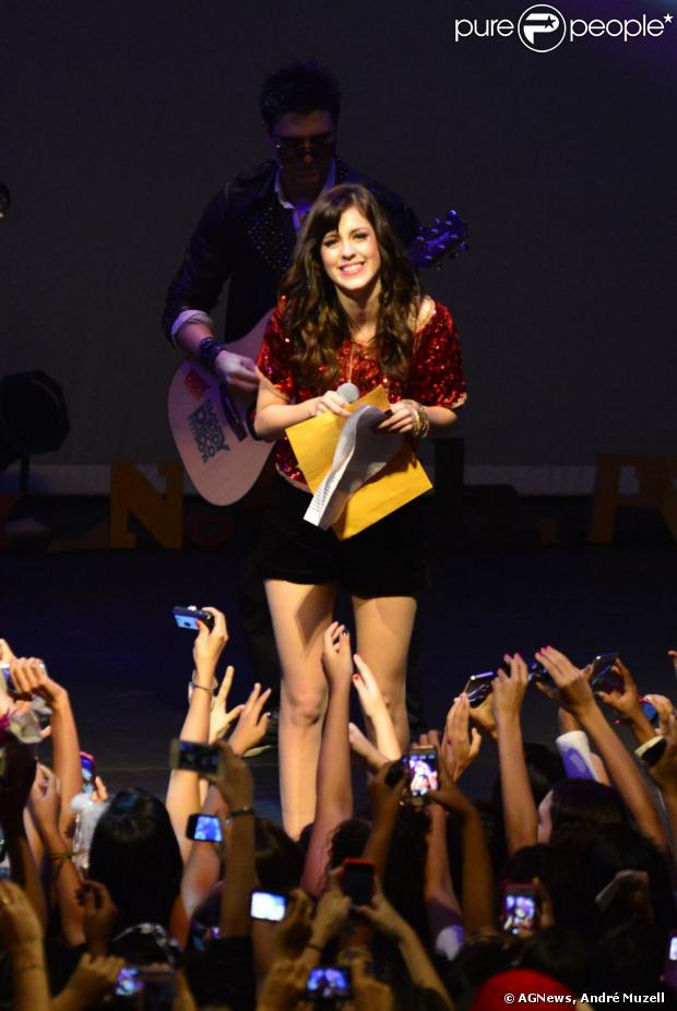 Sophia Abrahão participa do musical 'Tudo Por Um Pop Star' no Teatro Oi Casa Grande, no Leblon, RJ, em 20 de julho de 2013