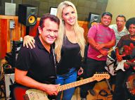 Chimbinha assina com 'X' e anuncia novo nome artístico de sua banda: 'XCalypso'