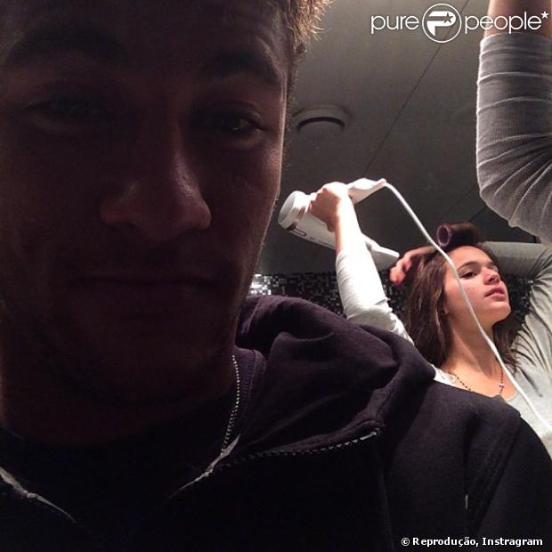 Neymar e Bruna Marquezine gostam de declarar o seu amor no Instagram