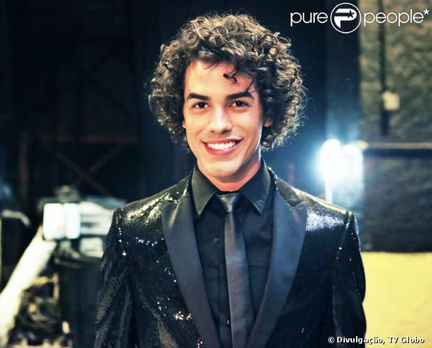 Sam Alves é o vencedor da segunda temporada do 'The Voice Brasil' (27 de dezembro de 2013)