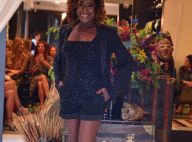 Do étnico ao casual chic: Gloria Maria desfila nova coleção de Sandro Barros