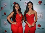 Simone e Simaria valorizam silhuetas em looks vermelhos decotados. Veja fotos!