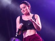 De top, Maraisa exibe barriga seca em show e ganha elogios: 'Que corpo'