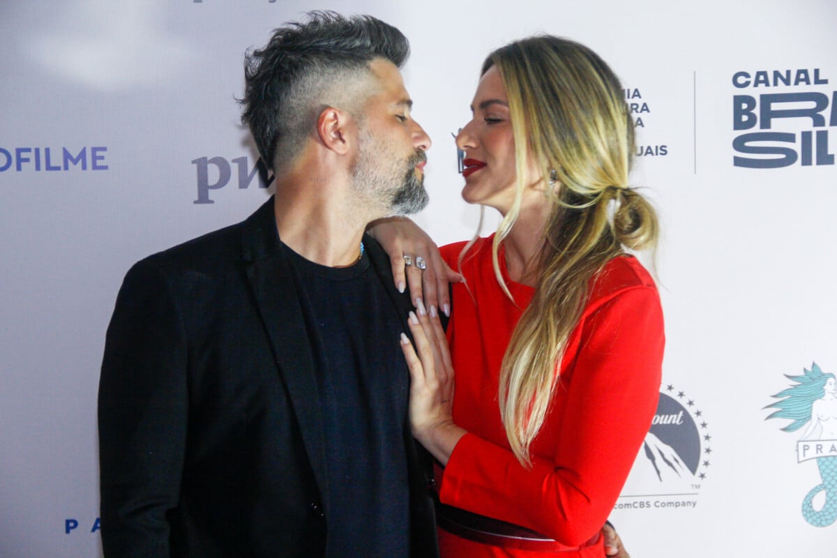 Foto Bruno Gagliasso E Giovanna Ewbank S O Apoiados Ap S Caso De