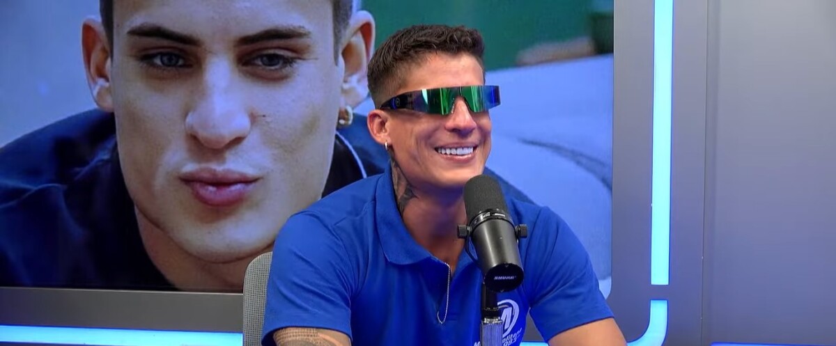 Foto Tiago Ramos Chama Shayan Para Brigar Durante Entrevista Em R Dio