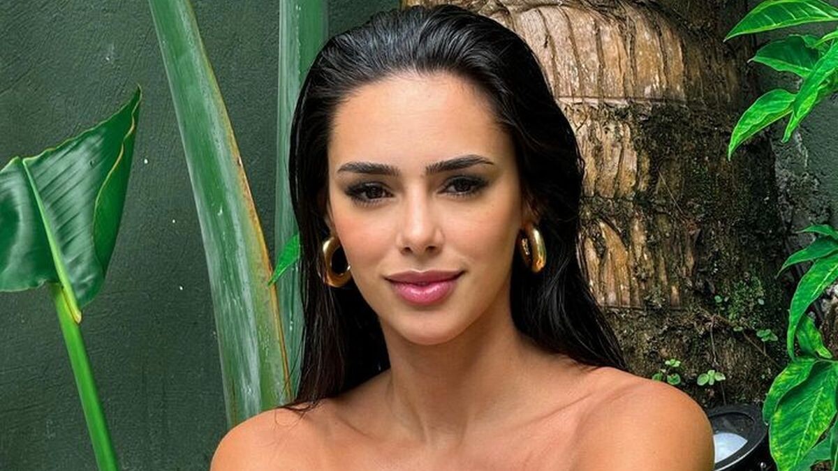 Foto Solteira Bruna Biancardi Posou Sexy Para Celebrar A Chegada De