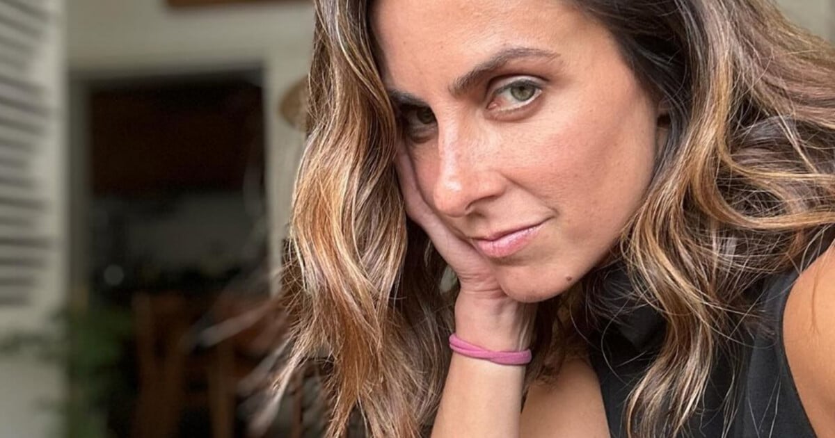 Carol Barcellos Provocada Em Foto Amigas Da Globo Ap S Acusa O