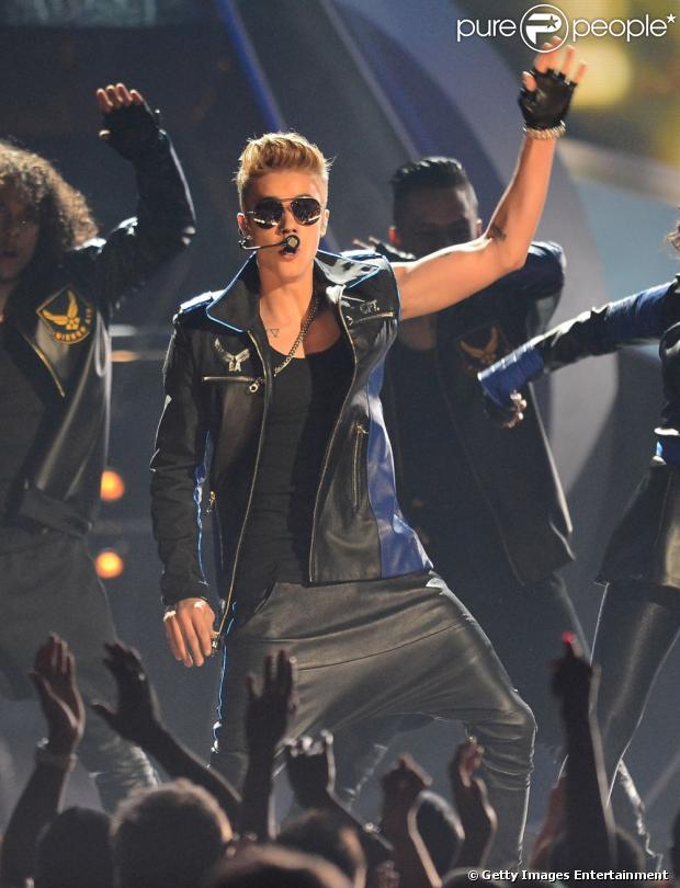 Mulher de 25 anos acusa o cantor de Justin Bieber de ser pai de sua filha
