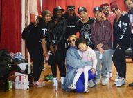 Beyoncé divulga fotos de Blue Ivy nos bastidores do Super Bowl: 'Revisita'